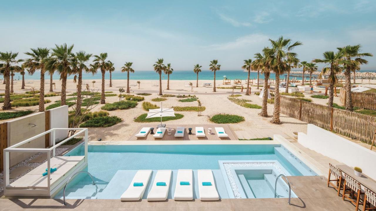 10 Best Sea View Hotels in Dubai: The Perfect Retreat for Business Tourists