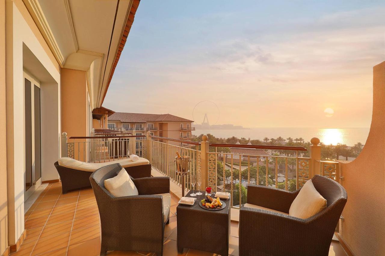 10 Best Sea View Hotels in Dubai: The Perfect Retreat for Business Tourists