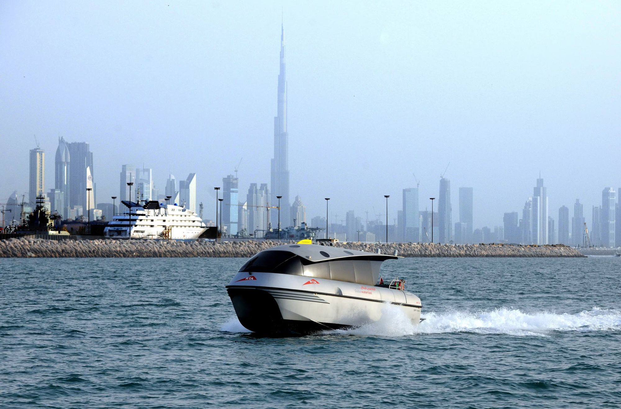 10 Best Choices for a Dubai Boat Tour