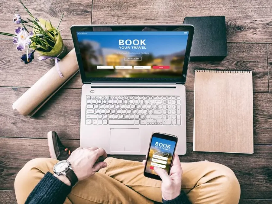 Why Businesses Still Opt for Travel Agencies in the Age of Direct Booking Platforms?